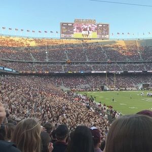 Meet your Posher, Kaili